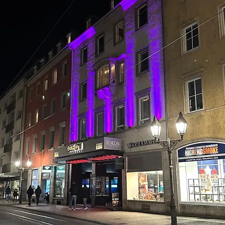 Apartman 2-room Domicile In Wuerzburg's Trendy District *
