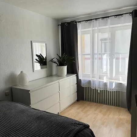 2-room Domicile In Wuerzburg's Trendy District *