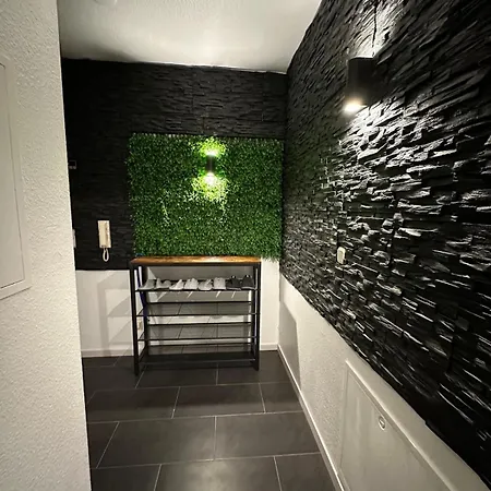 2-room Domicile In Wuerzburg's Trendy District *